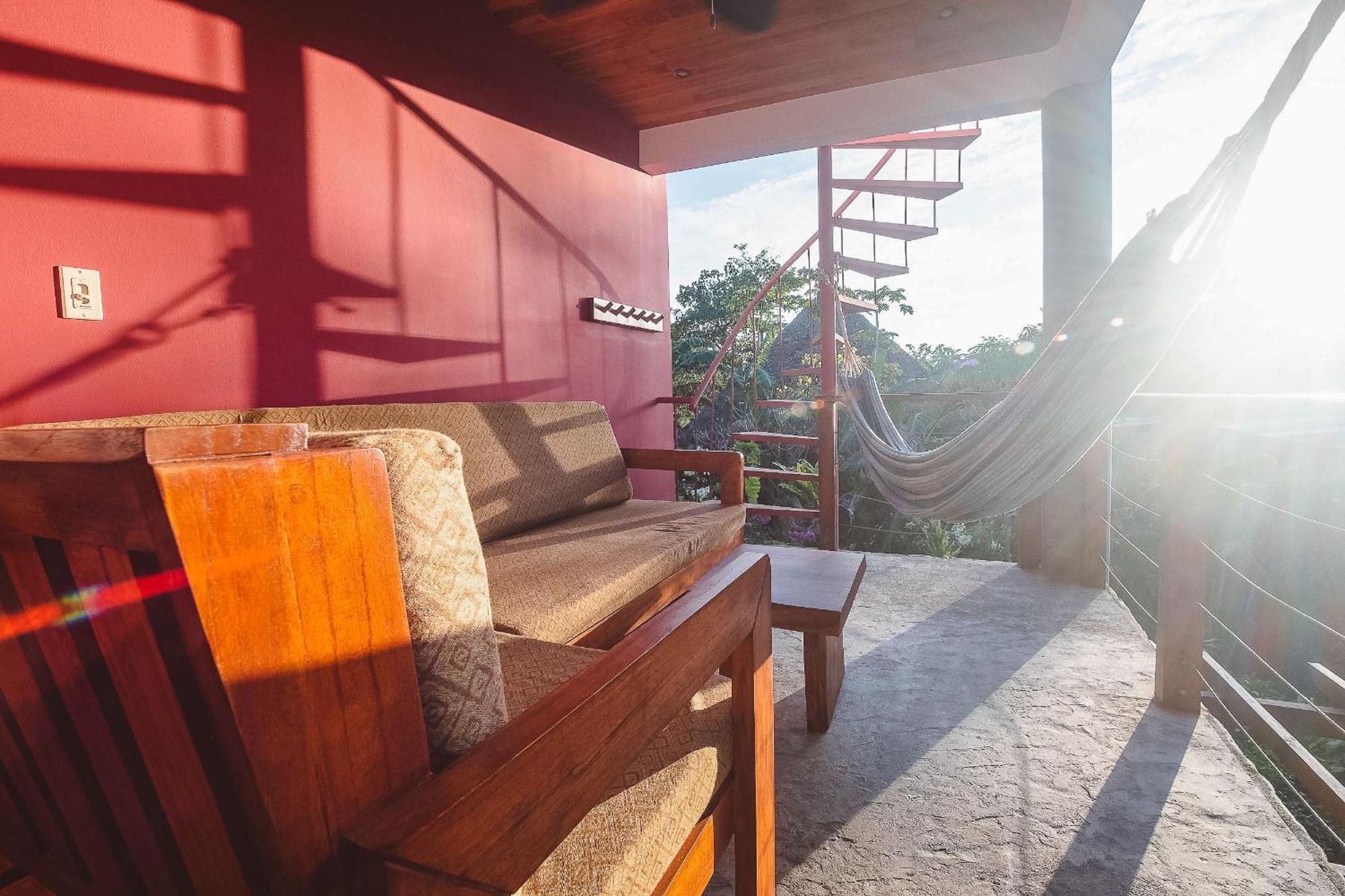 Iluminar Beachfront Suites 诺萨拉 外观 照片